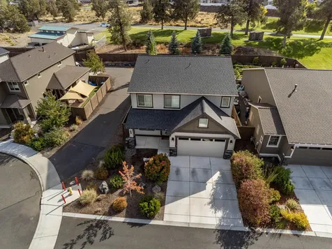 2970 SW Yew Park Lane Redmond OR 97756