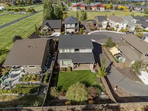 2970 SW Yew Park Lane Redmond OR 97756