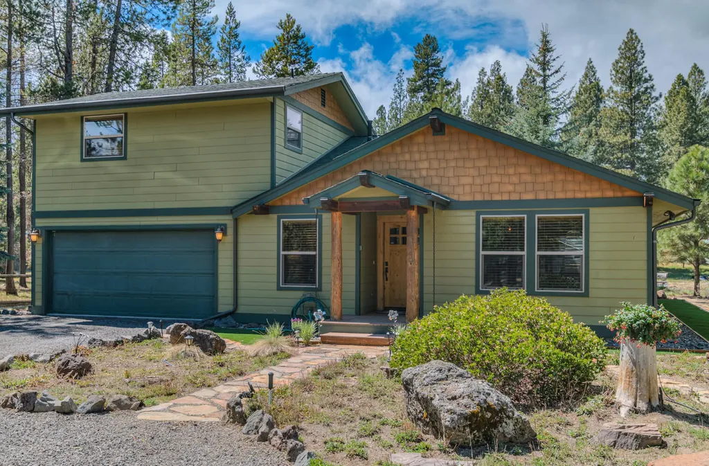 17211 Merganser Drive Bend OR 97707