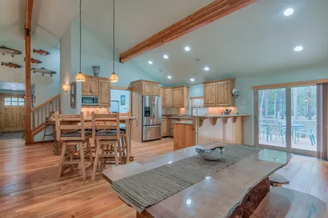 17211 Merganser Drive Bend OR 97707