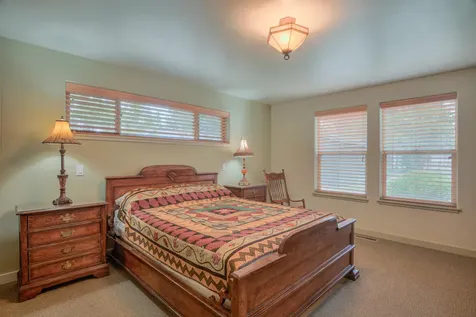 17211 Merganser Drive Bend OR 97707