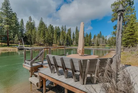 17211 Merganser Drive Bend OR 97707