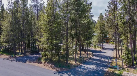 17211 Merganser Drive Bend OR 97707