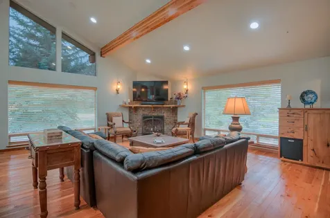 17211 Merganser Drive Bend OR 97707