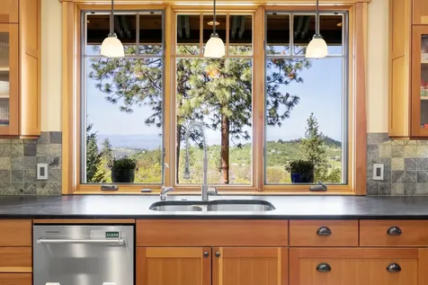 6969 Griffin Creek Road Medford OR 97501