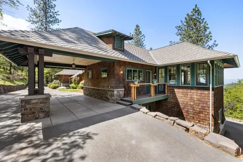 6969 Griffin Creek Road Medford OR 97501