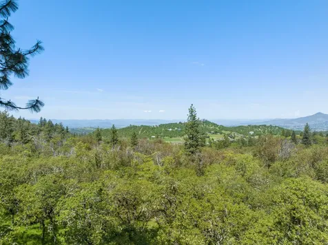 6969 Griffin Creek Road Medford OR 97501