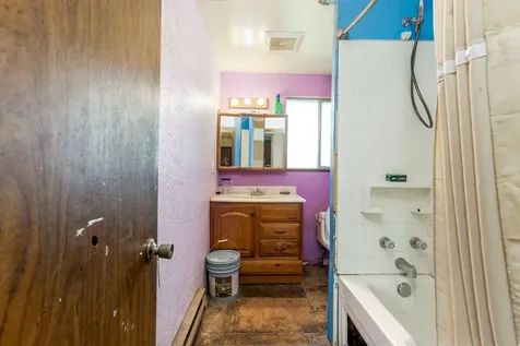 1749 SW Kalama Avenue Redmond OR 97756