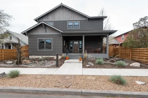 1235 NW Albany Avenue Bend OR 97703