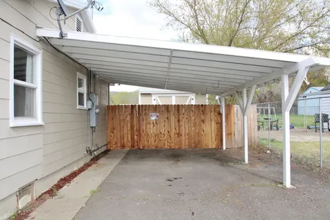 1417 Hope Street Klamath Falls OR 97603