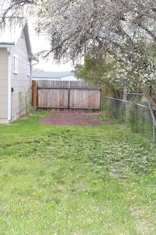 1417 Hope Street Klamath Falls OR 97603