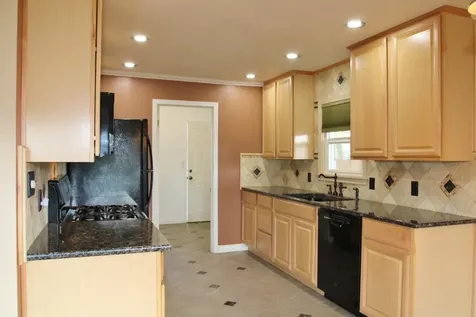 1417 Hope Street Klamath Falls OR 97603