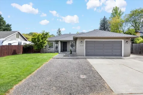 2220 Ridge Way Medford OR 97504