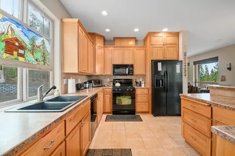 19111 Springfield Court Crescent Lake OR 97733