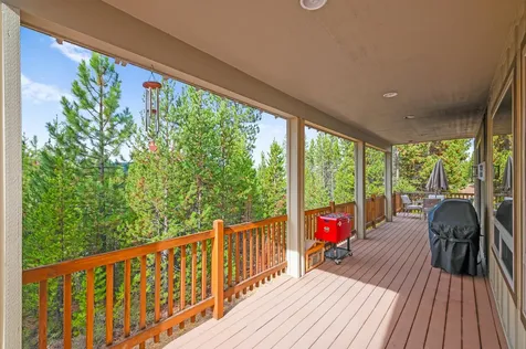 19111 Springfield Court Crescent Lake OR 97733