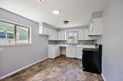219 W Hersey Street Ashland OR 97520
