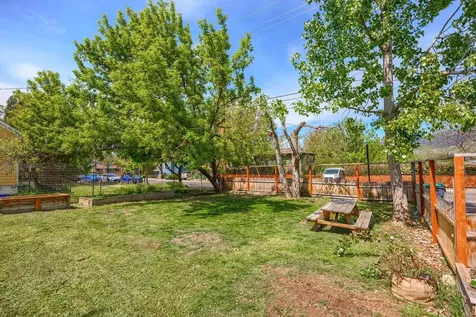 219 W Hersey Street Ashland OR 97520