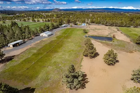 62920 Dickey Road Bend OR 97701