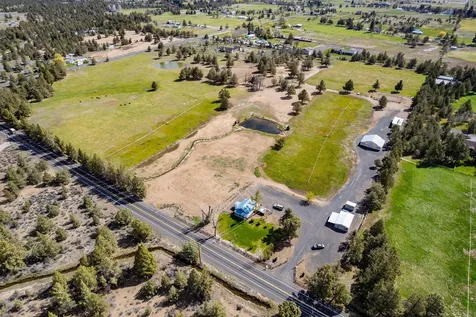 62920 Dickey Road Bend OR 97701