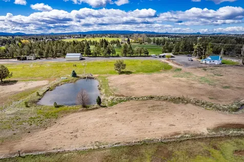 62920 Dickey Road Bend OR 97701
