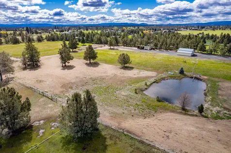 62920 Dickey Road Bend OR 97701