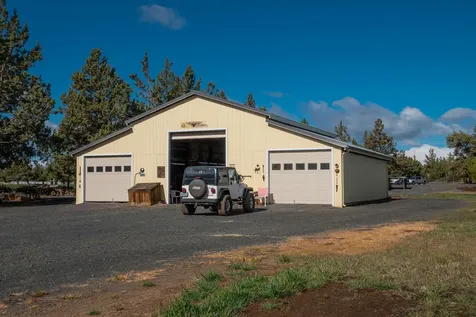 62920 Dickey Road Bend OR 97701