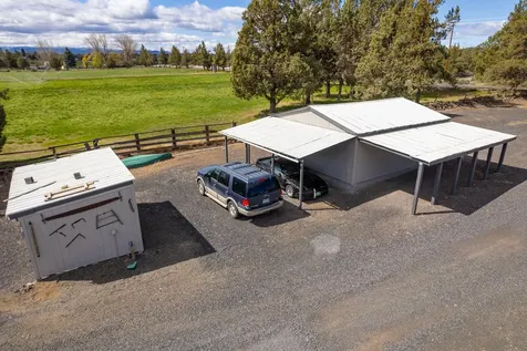 62920 Dickey Road Bend OR 97701