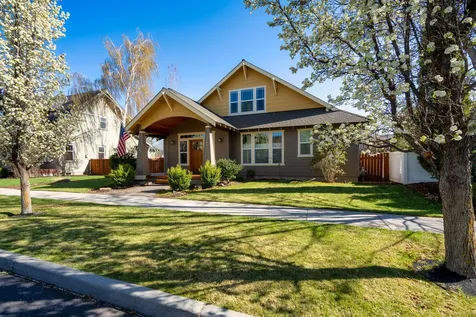 1662 NW Ivy Avenue Redmond OR 97756