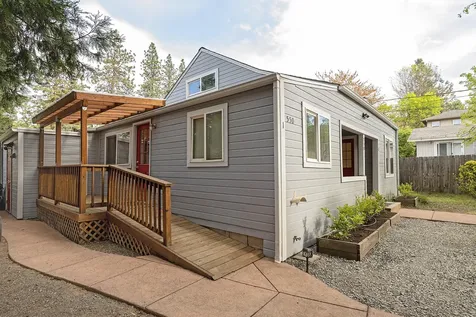 550 Ray Lane Ashland OR 97520