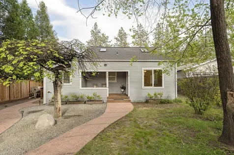 550 Ray Lane Ashland OR 97520