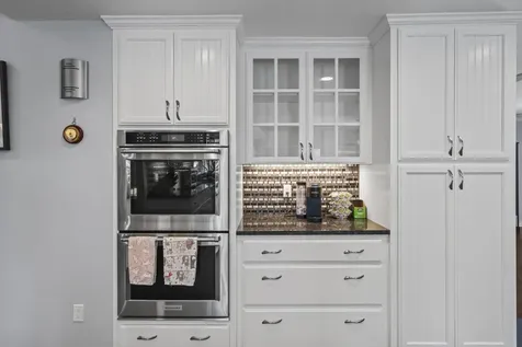 656 Oak Wood Eagle Point OR 97524