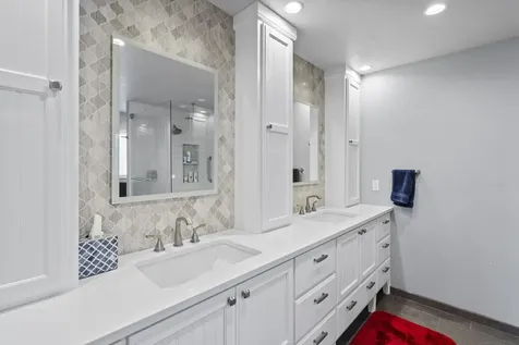 656 Oak Wood Eagle Point OR 97524