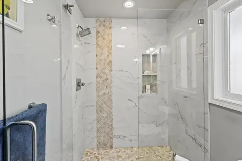 656 Oak Wood Eagle Point OR 97524