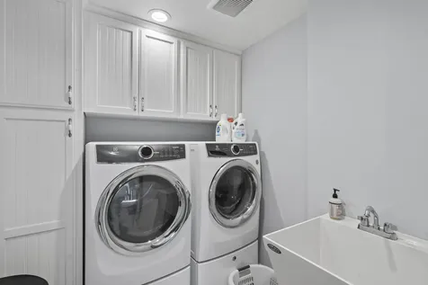 656 Oak Wood Eagle Point OR 97524