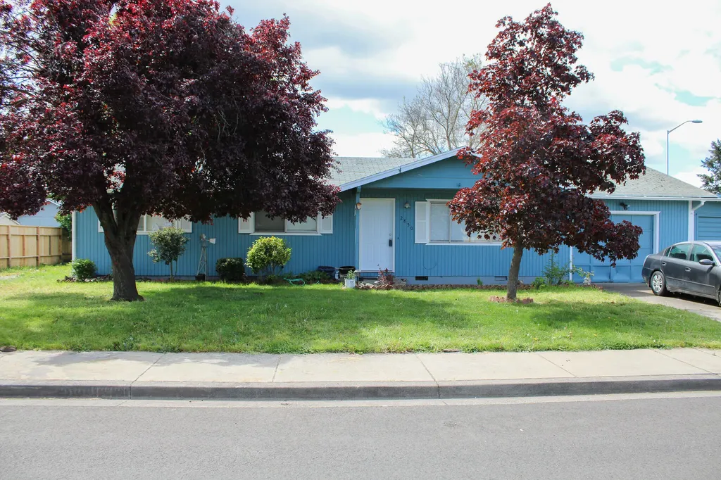 2850 Ingalls Drive White City OR 97503