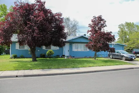 2850 Ingalls Drive White City OR 97503