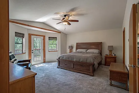14340 E Evans Creek Road Rogue River OR 97537