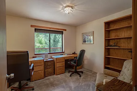 14340 E Evans Creek Road Rogue River OR 97537
