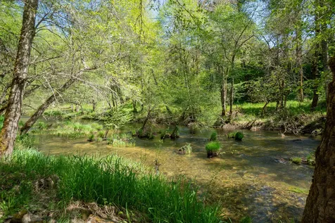 14340 E Evans Creek Road Rogue River OR 97537