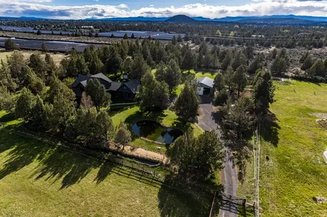 62625 Erickson Road Bend OR 97701
