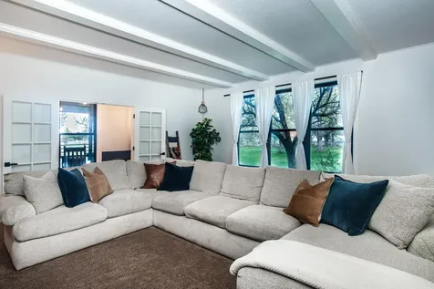 62625 Erickson Road Bend OR 97701