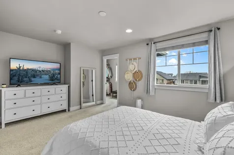 3735 Eagle Road Bend OR 97701
