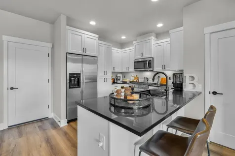 3735 Eagle Road Bend OR 97701