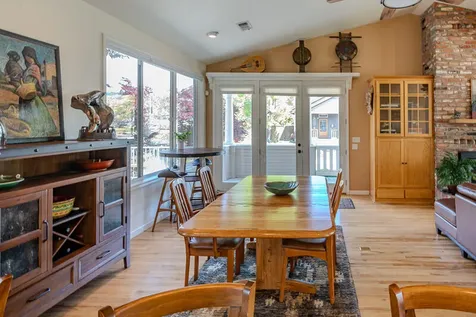 465 Thimbleberry Lane Ashland OR 97520