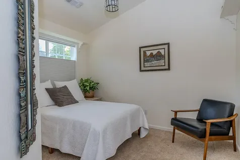 465 Thimbleberry Lane Ashland OR 97520