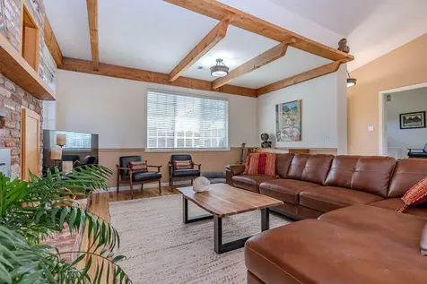 465 Thimbleberry Lane Ashland OR 97520