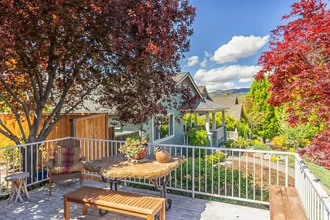 465 Thimbleberry Lane Ashland OR 97520