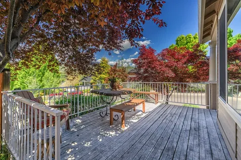 465 Thimbleberry Lane Ashland OR 97520