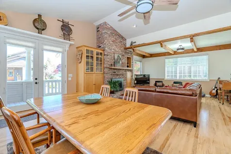 465 Thimbleberry Lane Ashland OR 97520