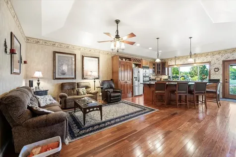 956 Street Andrews Way Eagle Point OR 97524